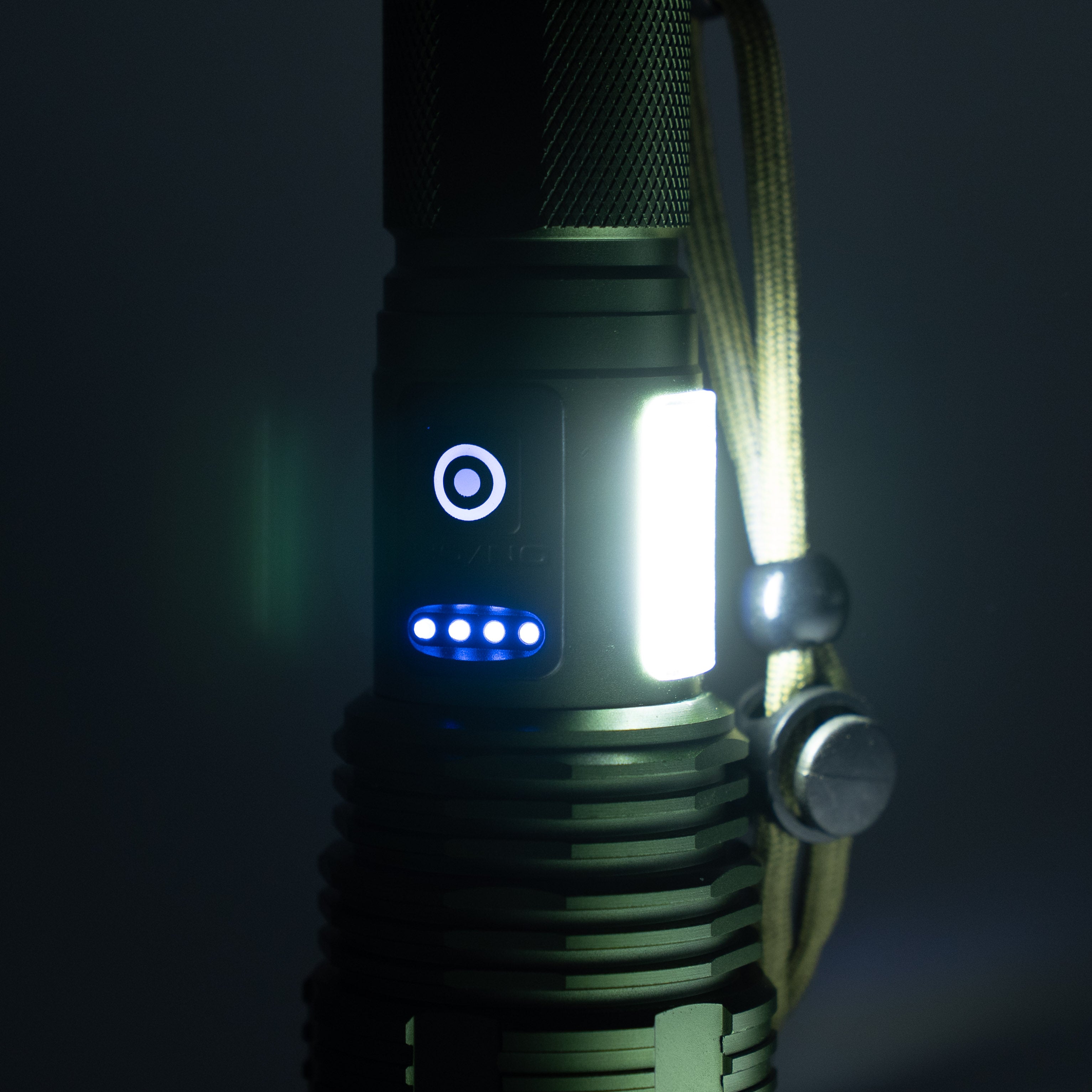 Ultra-High Intensity Flashlight