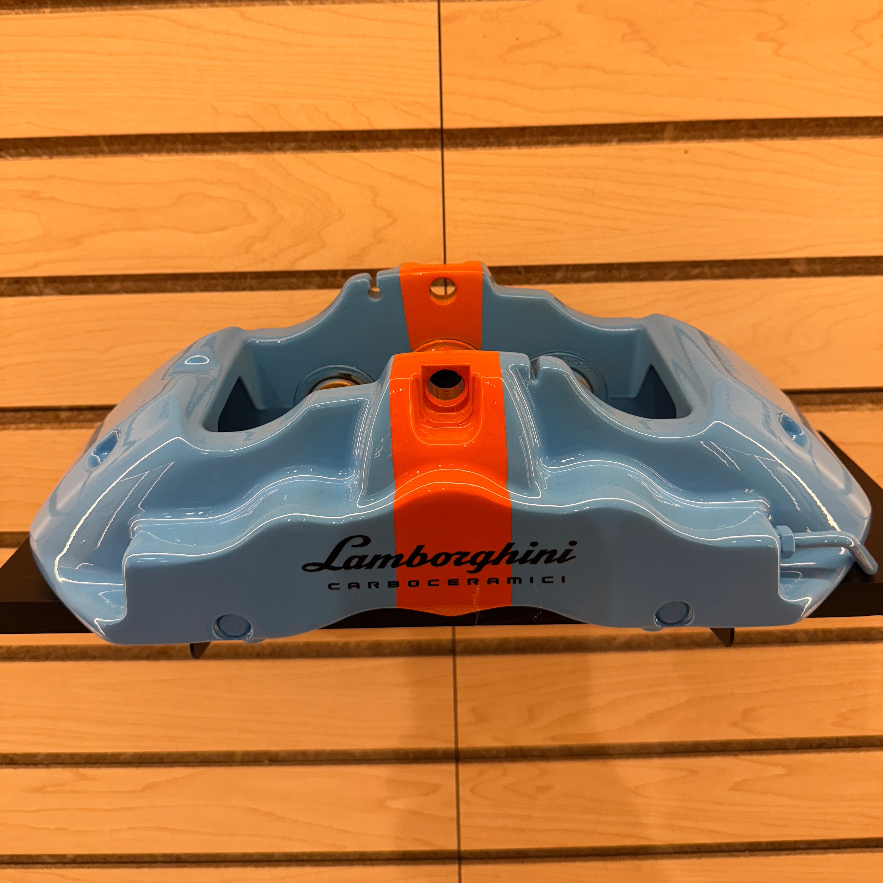 Lamborghini Huracán Caliper Art Piece — “Gulf Heritage Edition” (1-of-1)